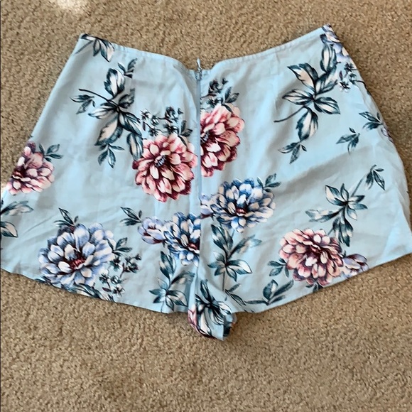 Mumu - Sawyer Shorts - Wildflower Breeze - Picture 6 of 8